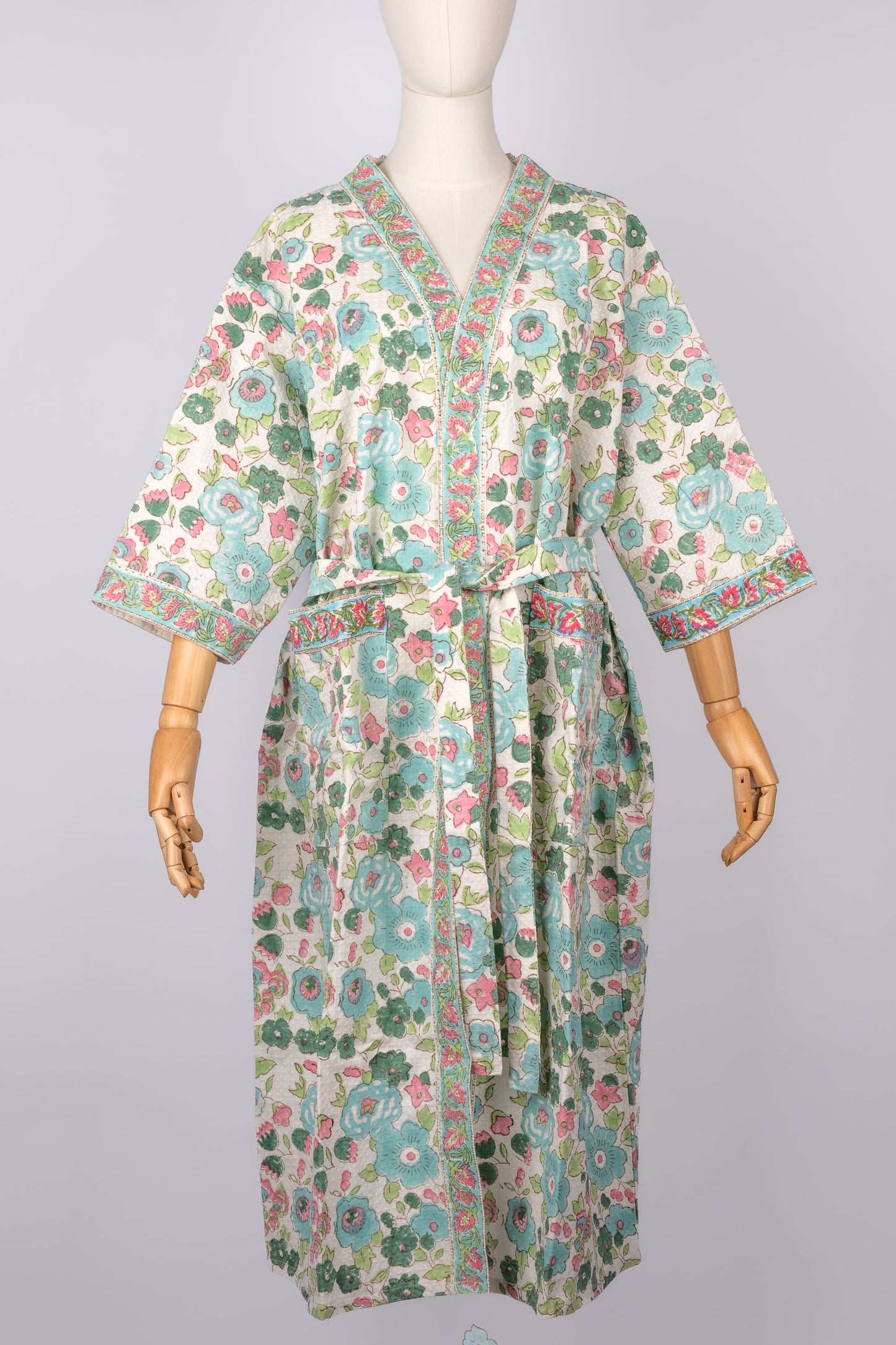 Petal Elegance Women's Robe