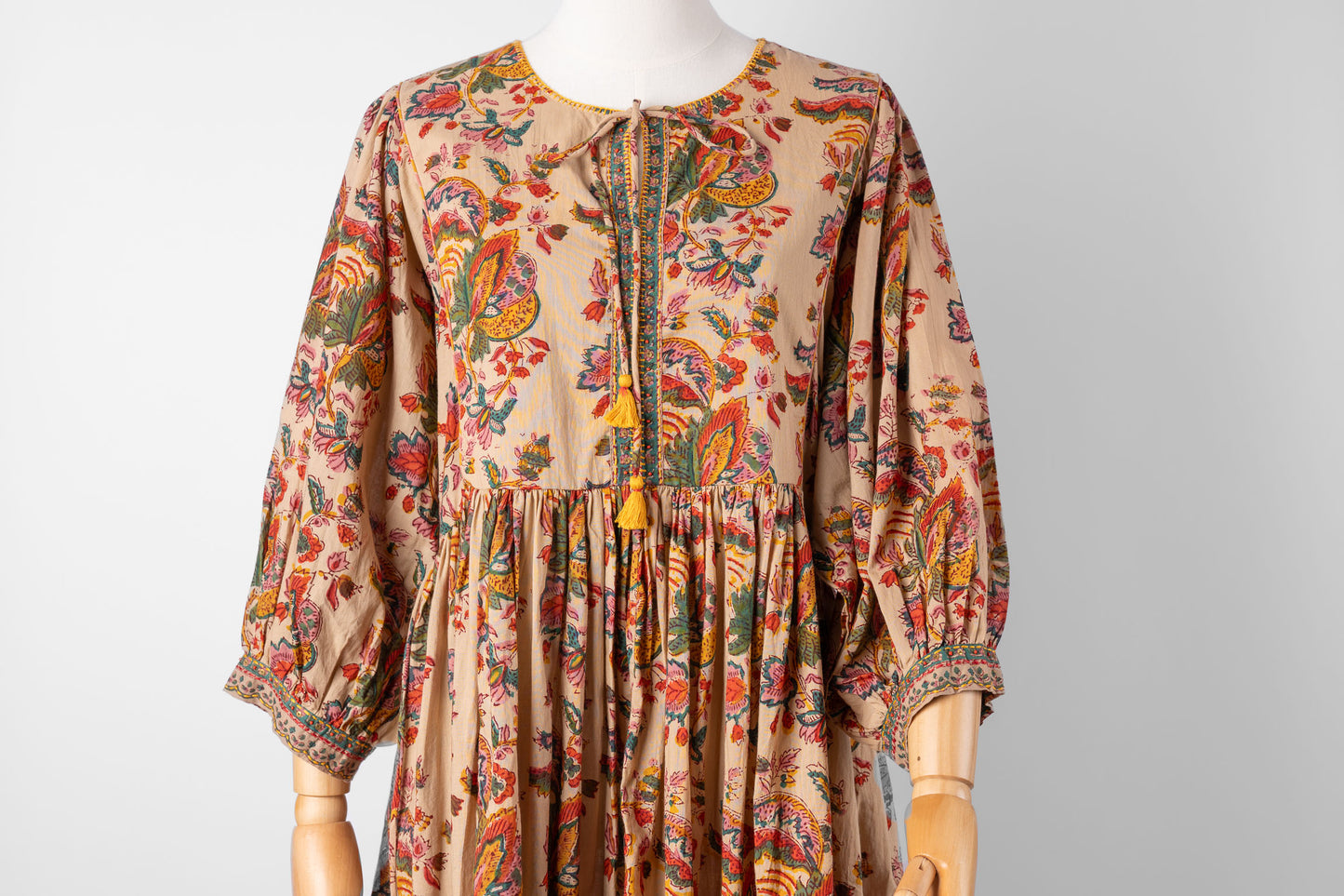 Clove Midi Dress