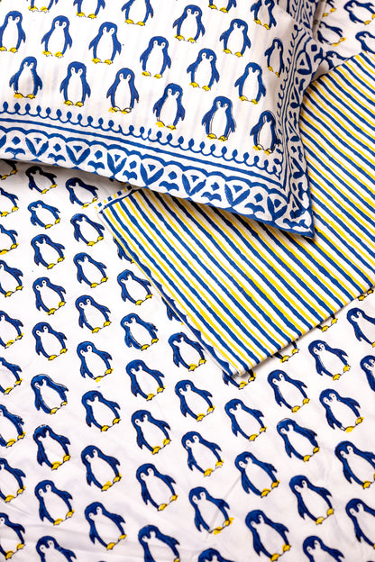Waddle Dreams 100% Cotton Handblock Printed Fitted sheet with Pillow covers