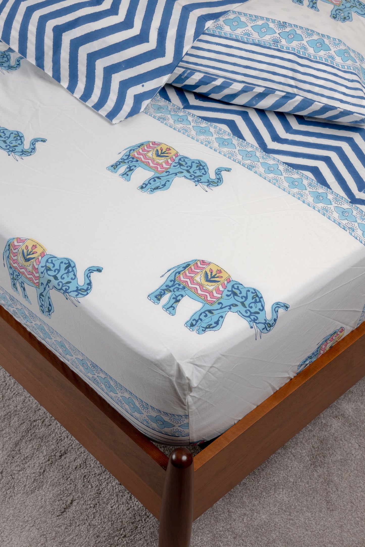 Indigo Lines 100% Cotton Handblock Printed Fitted sheet with Pillow covers
